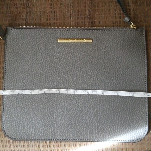 New Steve Madden Gray and Gold Clutch - Picture 4 of 5